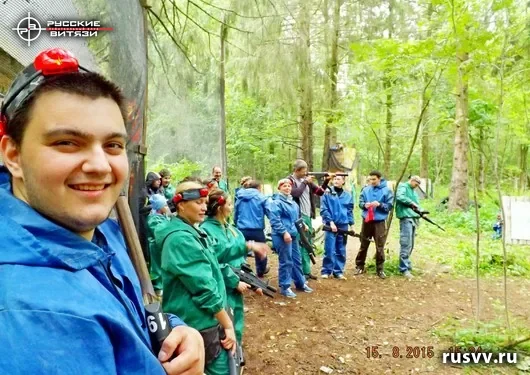 Игра в лазертаг на природе, Вологда