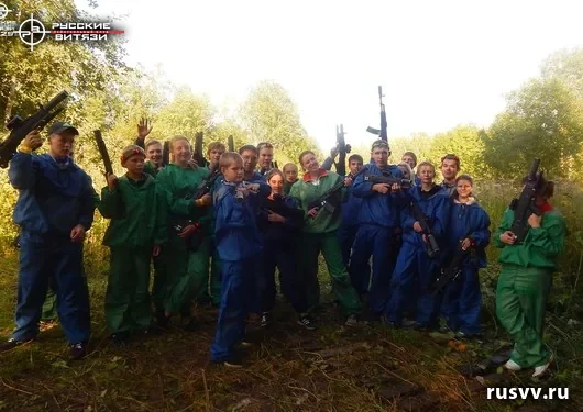 Игра в лазертаг в лесу, Вологда