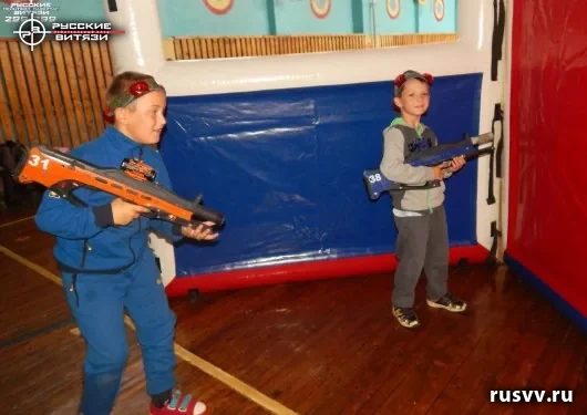 Лазертаг для школьников в спортзале — клуб «Русские витязи»