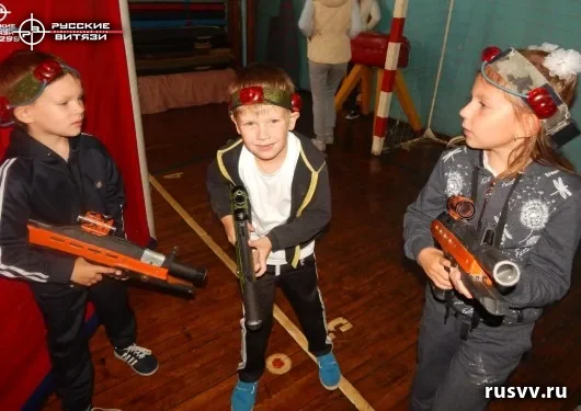 Выездной лазертаг в школьном спортзале, Вологда