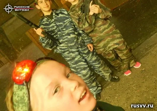 Лазертаг для детей в Вологде: команда в игровом зале