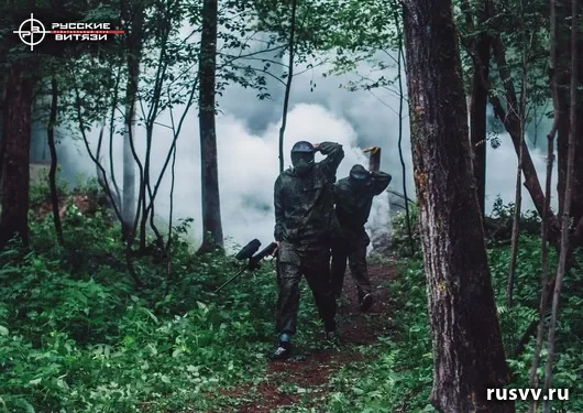 Игра в пейнтбол на природе, Вологда