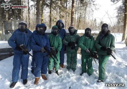 Игра в пейнтбол на природе, Вологда