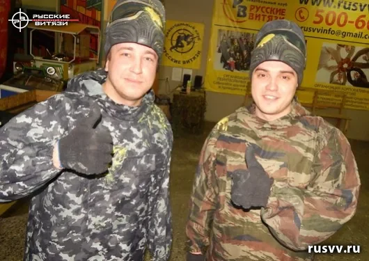 Игра в пейнтбол в помещении, клуб «Русские витязи»